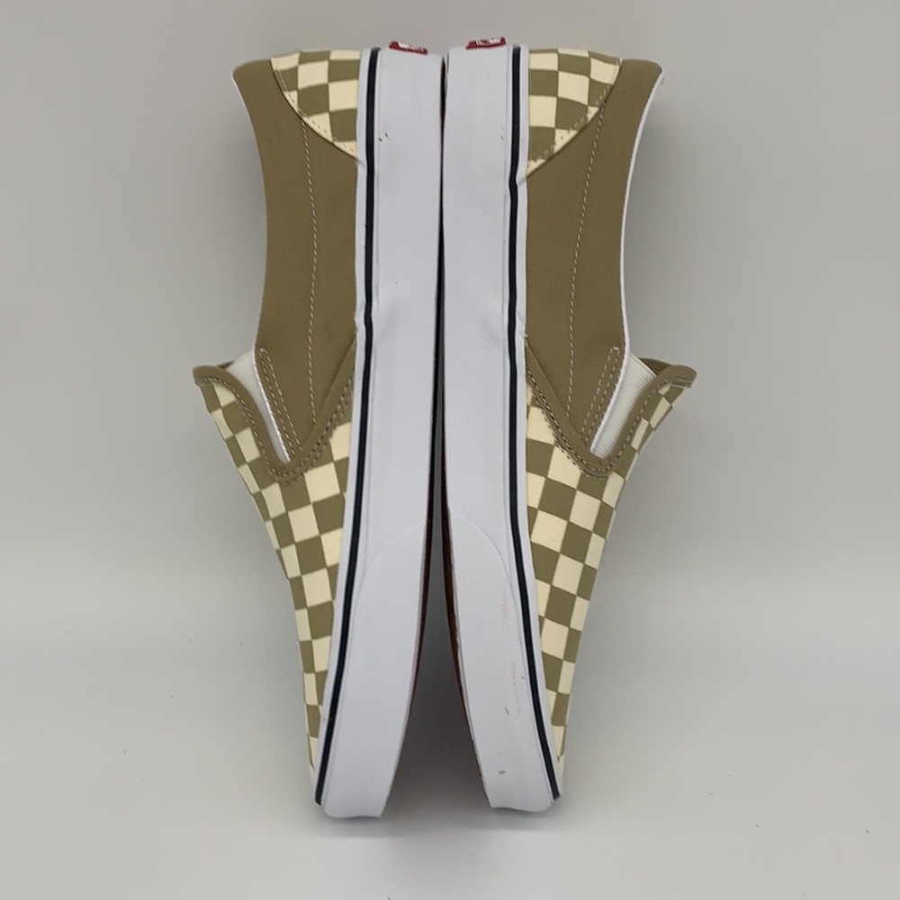 Classic Slip-On - Picture 2 of 12